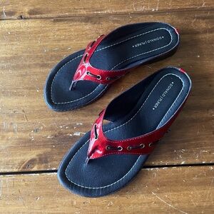 Donald J Pliner Red Patent Leather Thong Sandals Giga Flat Wedge Heel 9.5